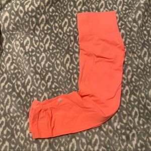 Lululemon EBB TO FLOW CROP BOTTOMS